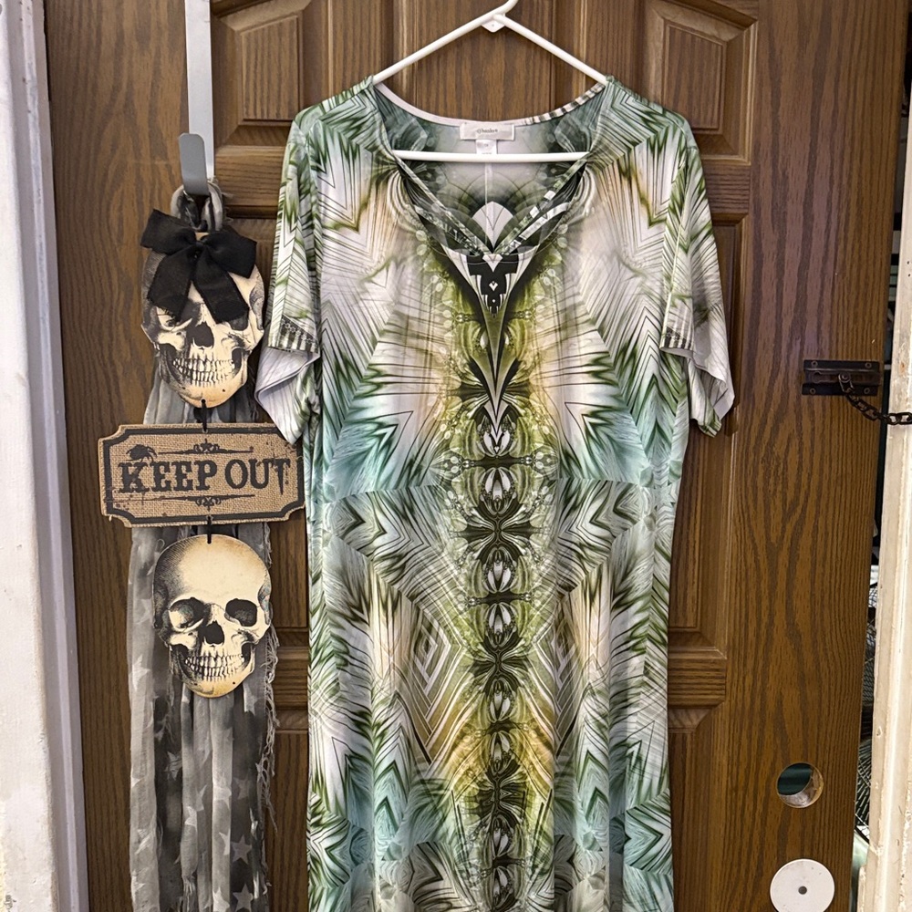 Aztec Maxi Dress - Picture 4 of 10